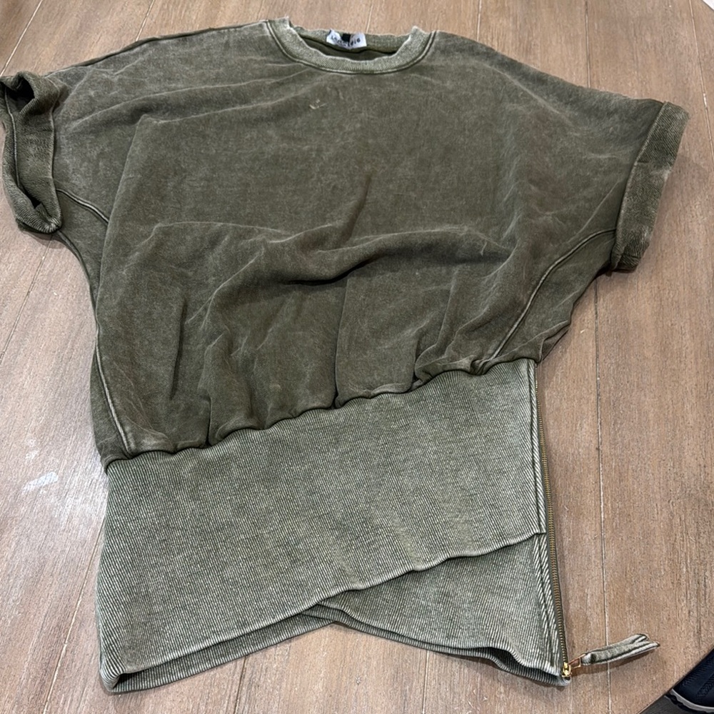 Retrofete Olive Green Short Sleeve Top with Zipper Detail
